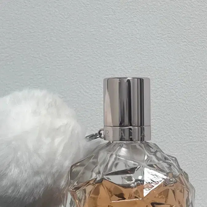 아리아나 그란데 향수 50ml