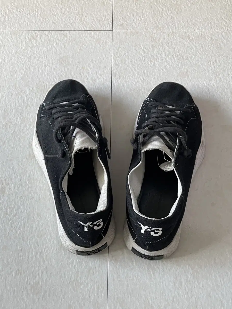 y-3 단화 스니커즈 팝니다.