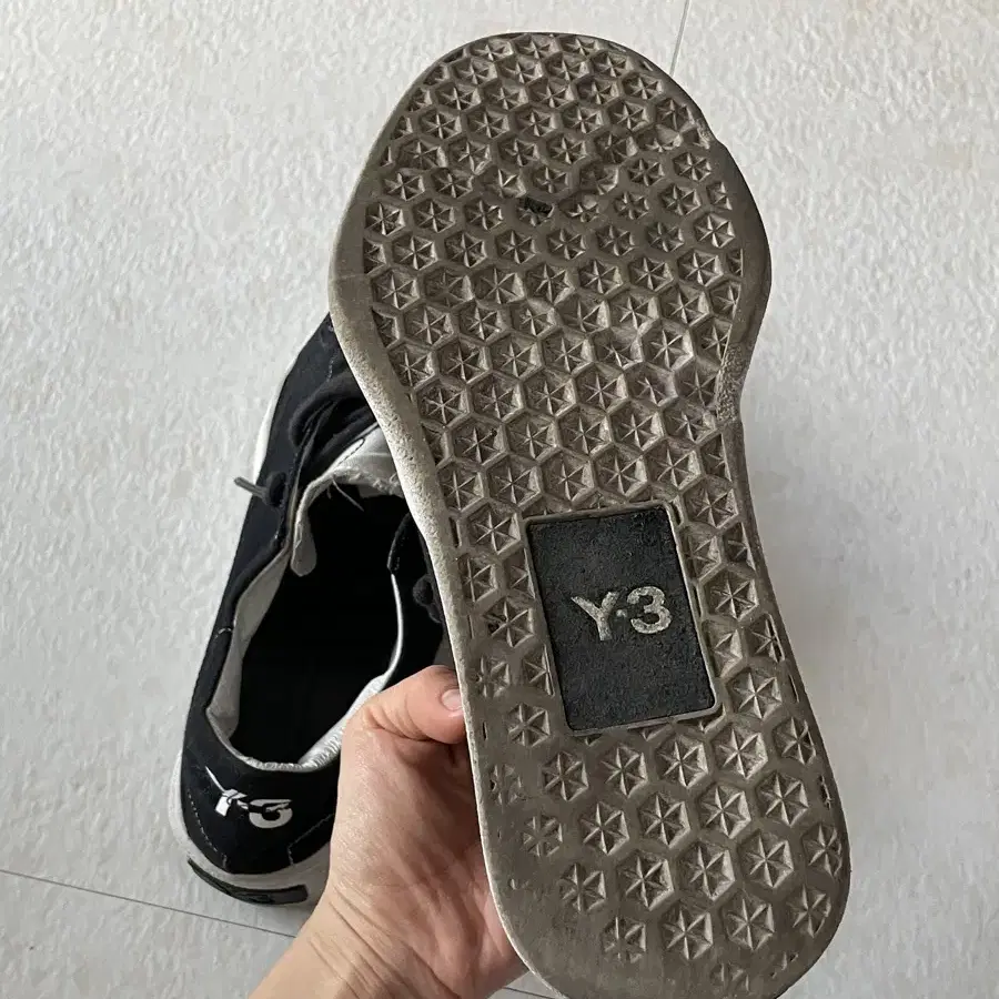 y-3 단화 스니커즈 팝니다.