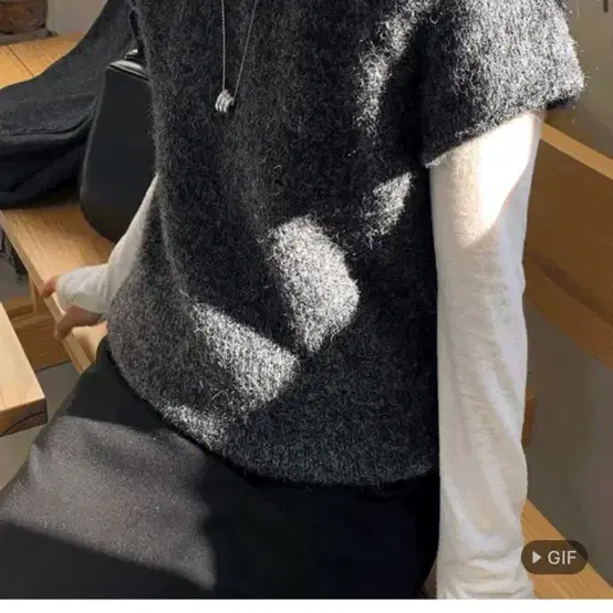 어리틀빗 needs wool half knit 차콜 새상품