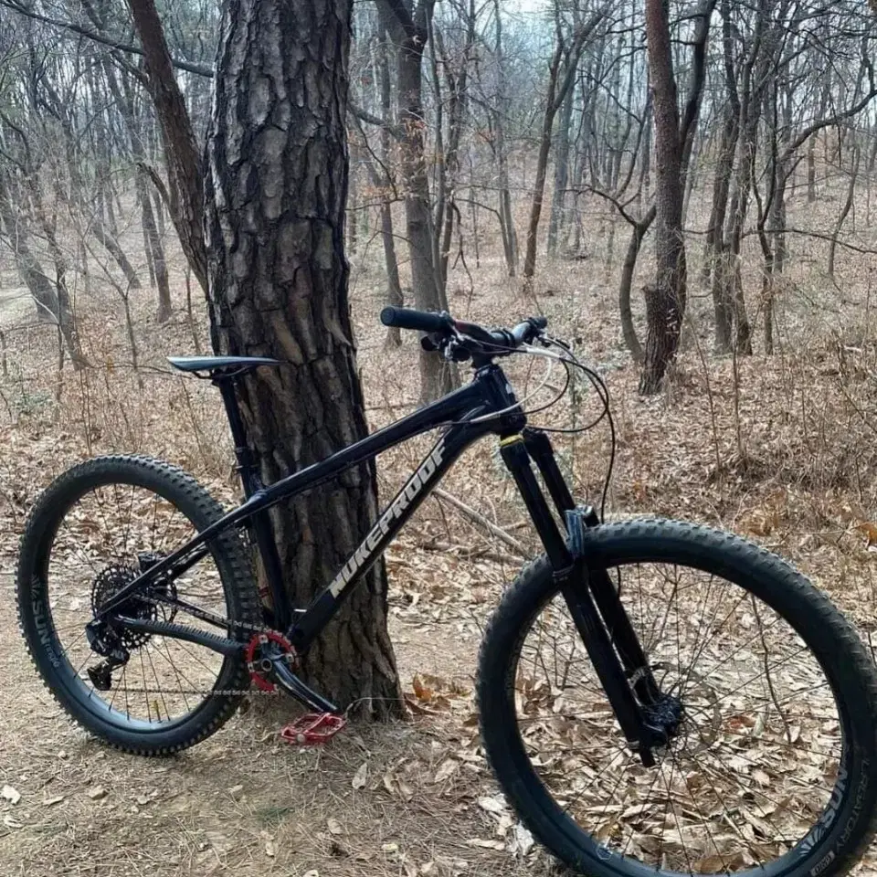 누크프루프 스카우트 올마하텔 풀샥 mtb