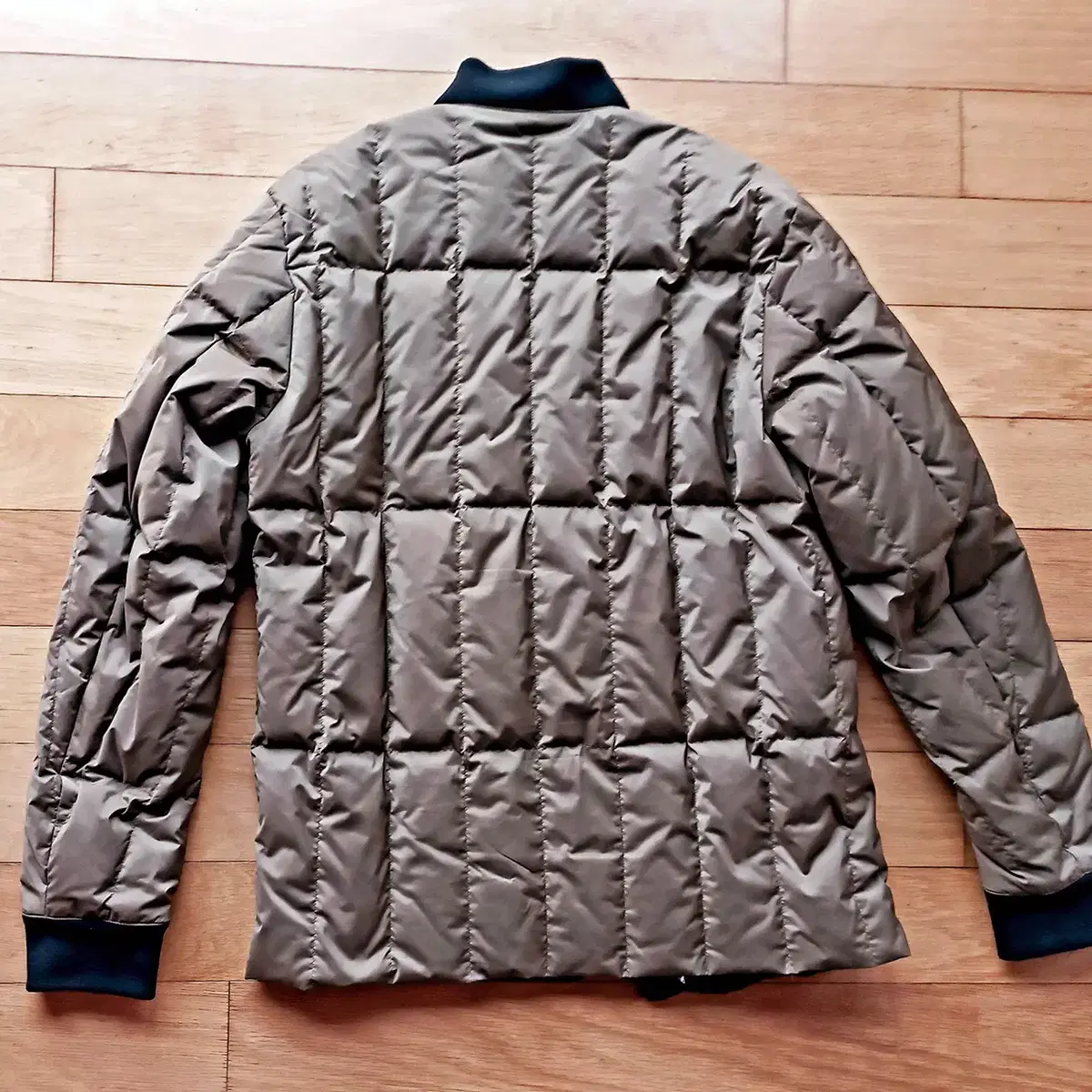 띠어리자켓 (theory bomber c down jacket)