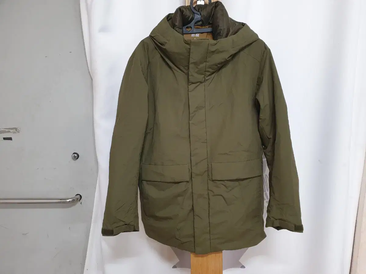 Uniqlo down puffer jacket 95