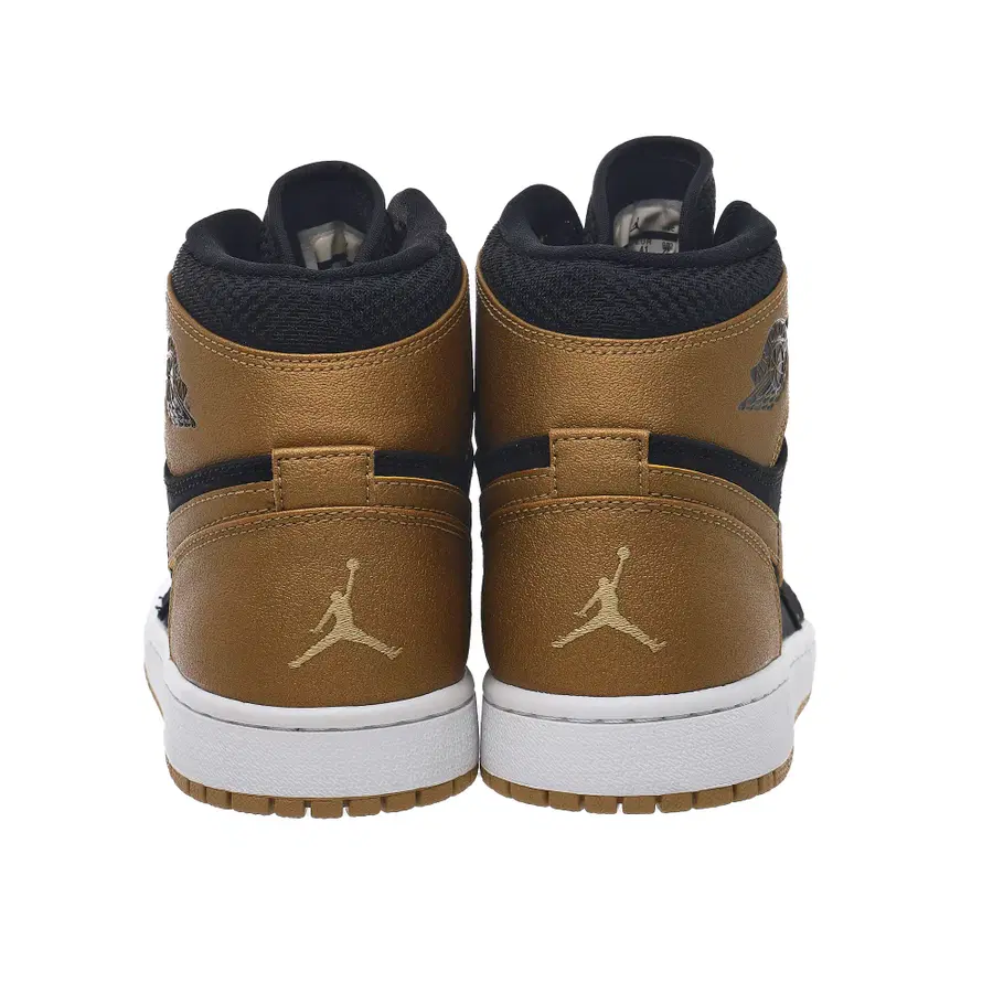 乔丹1代复古 Melo PE