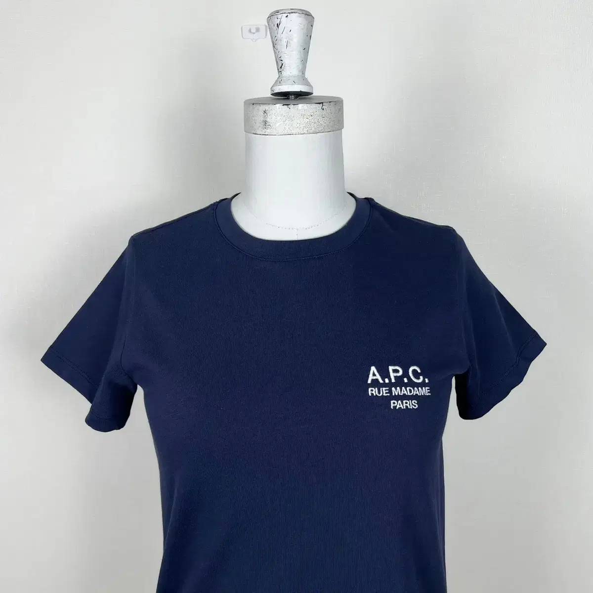 APC 아페쎄/자수 반팔 티 티셔츠 여S 85 55/라덴