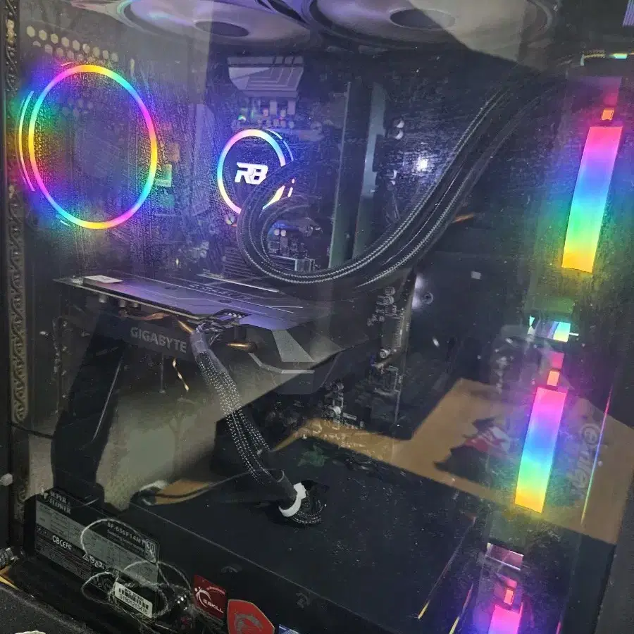 i7 8700k 2060 완본체 팝니다