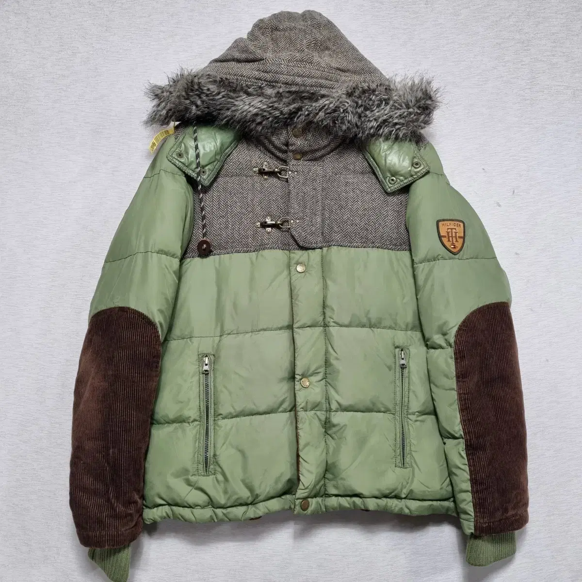 Tommy Hilfiger Khaki Duck Puffer Men100ㅡ105ㅡ1231