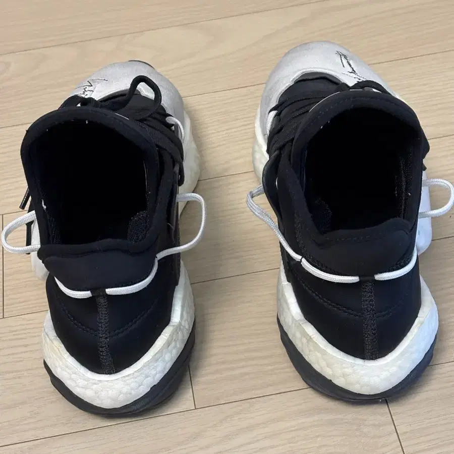 Y-3 요지야마모토 BYW BBALL 운동화 흰검 275mm