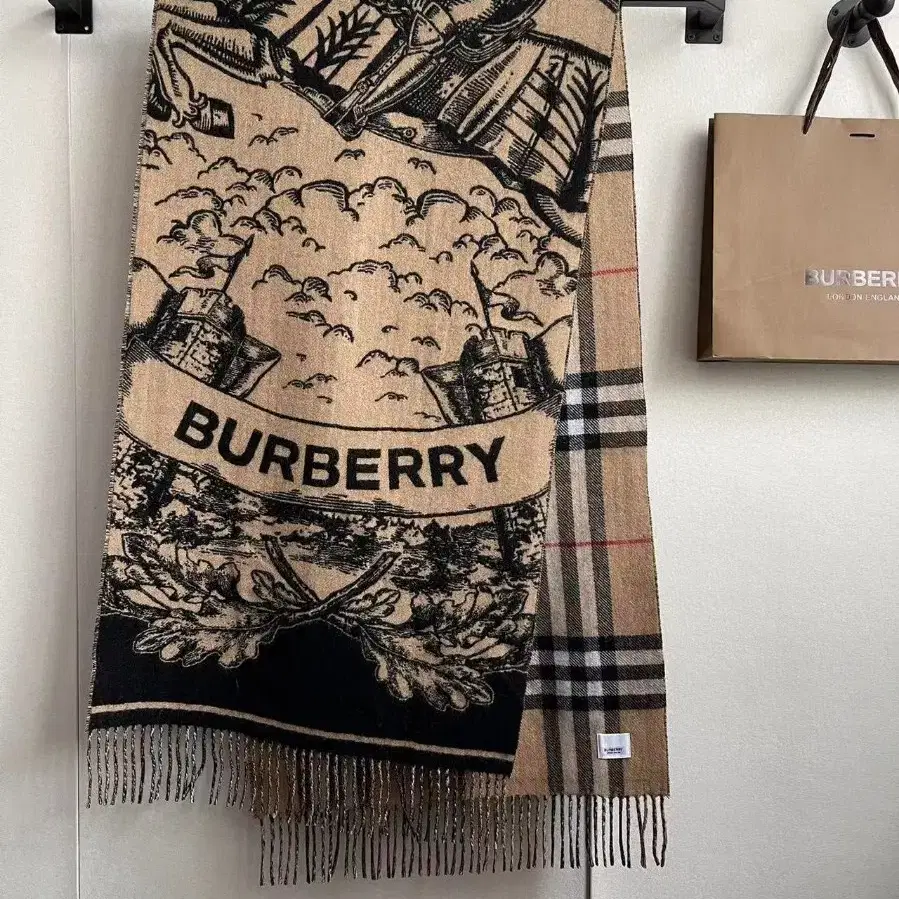 버버리Burberry 양면 머플러