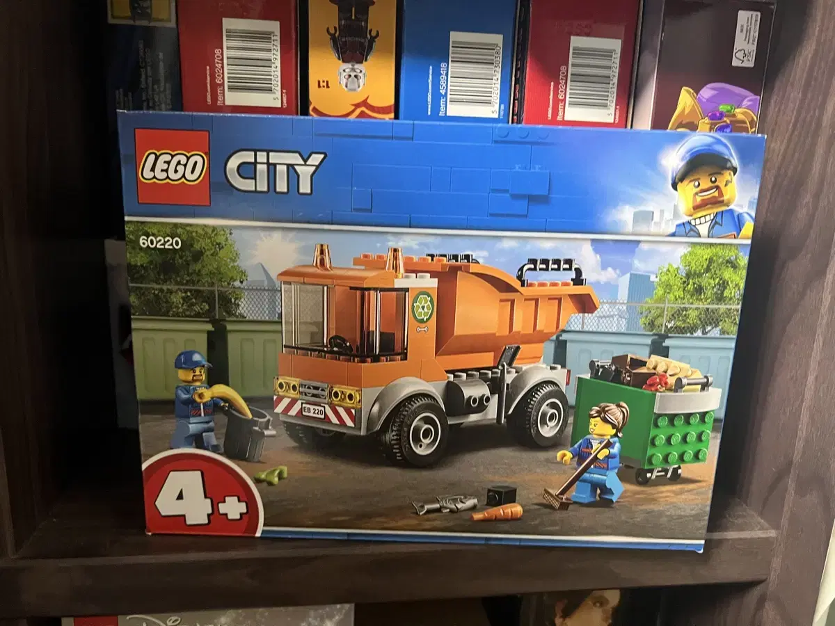 New) LEGO City Garbage Truck LEGO 60220