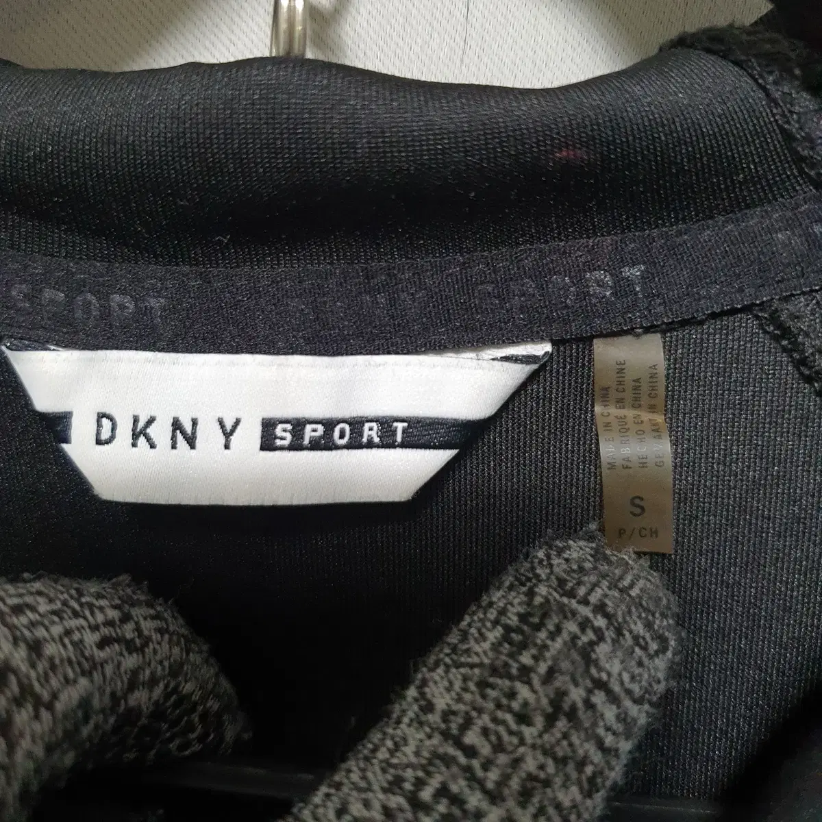 N-139 DKNY 여성 반집업 후드티셔츠 S 19년식