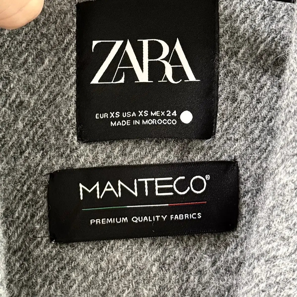 ZARA 이태리 MANTECO 울 코트