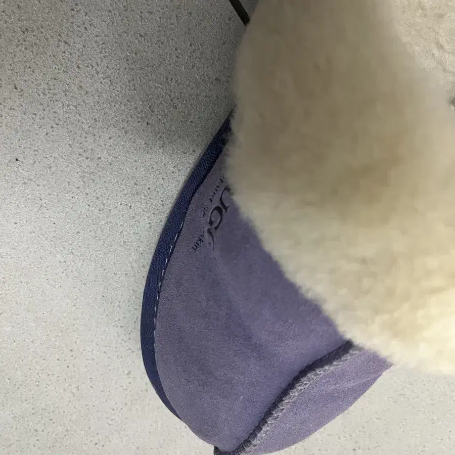 Ugg 어그 슬리퍼 연보라색 상 240- 245 사이즈