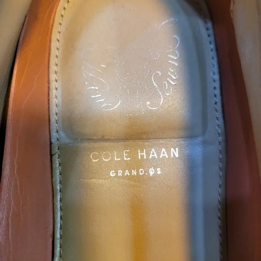 콜한 COLE HAAN 남성 태슬 로퍼 8.5