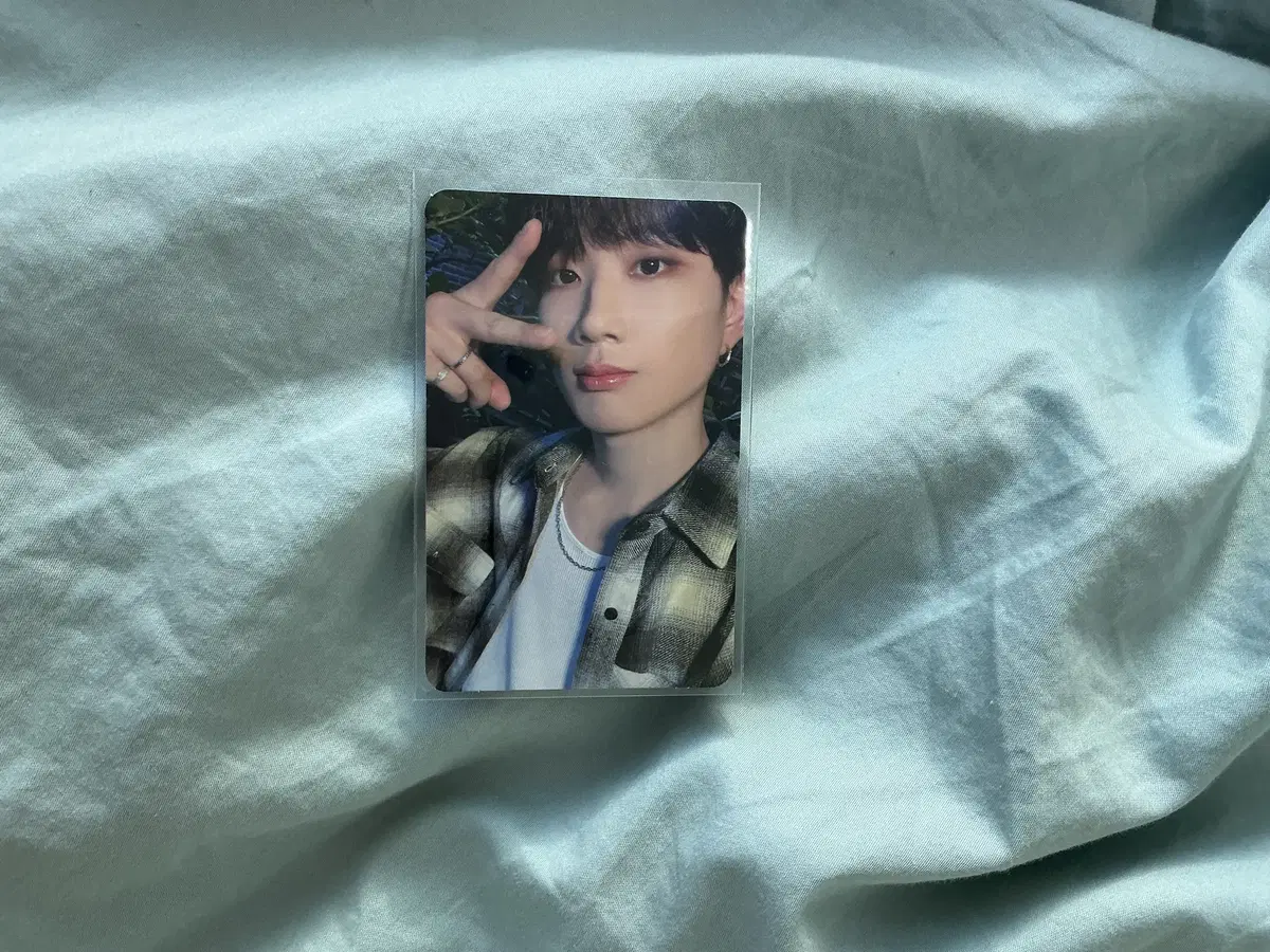 Bdc Yoon Junghwan photocard Sell (Reuben)