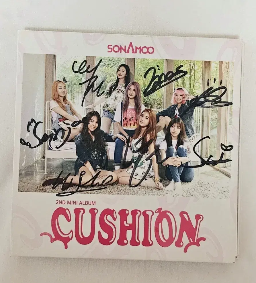 소나무 sonamoo 친필 싸인 쿠션 앨범 cd