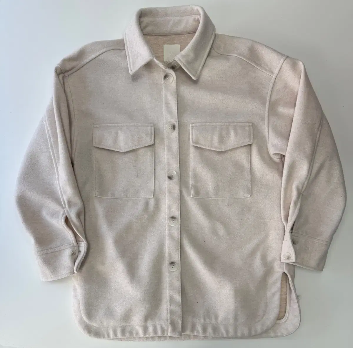 H&M Women's Two-Pocket Shirt Cream Jacket