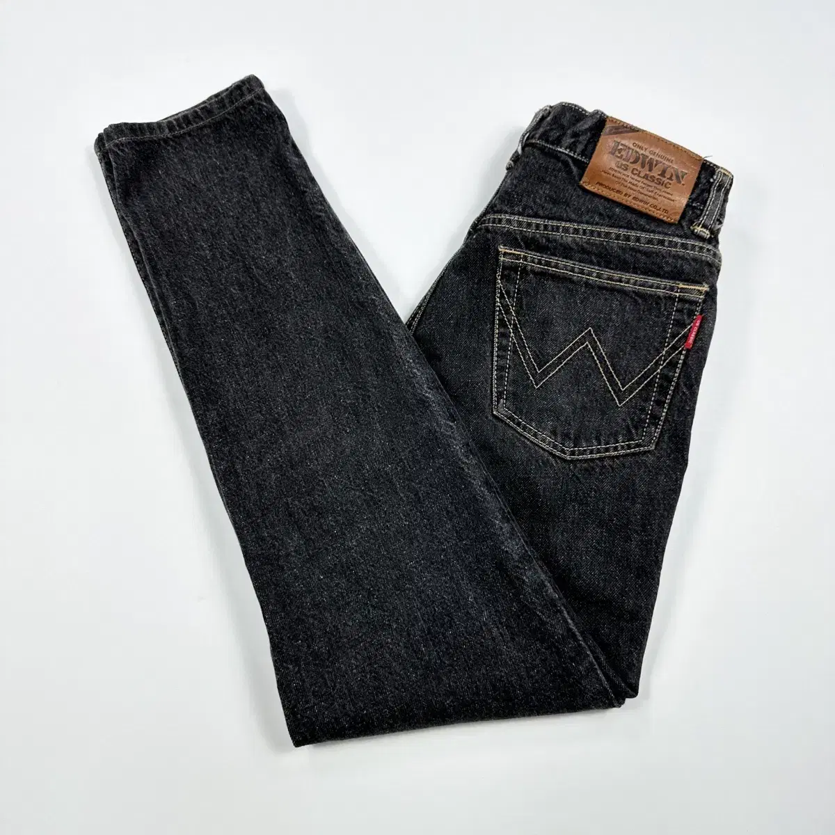 (Women26)EDWIN Edwin Japan Tapered Black and Blue Denim Pants