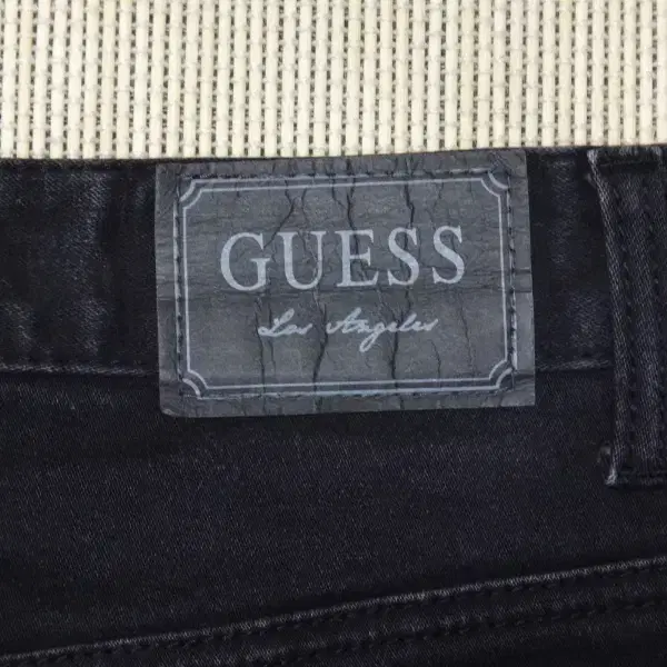 (30in) 게스 GUESS 남성 기모 블랙 데님팬츠