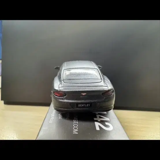 벤틀리 컨티넨탈 GT 1:64 다이캐스트 (MINI GT)