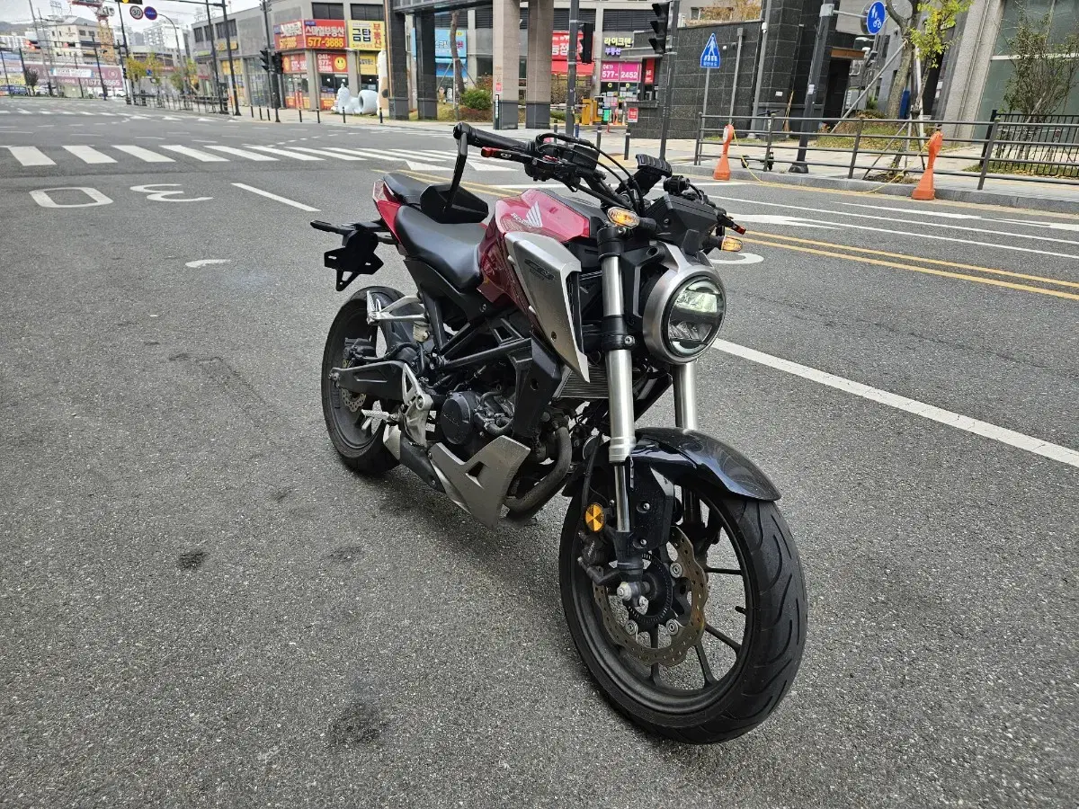 천안 평택 19년식 혼다 cb125r 판매. 충청 경기 아산 오산 화성