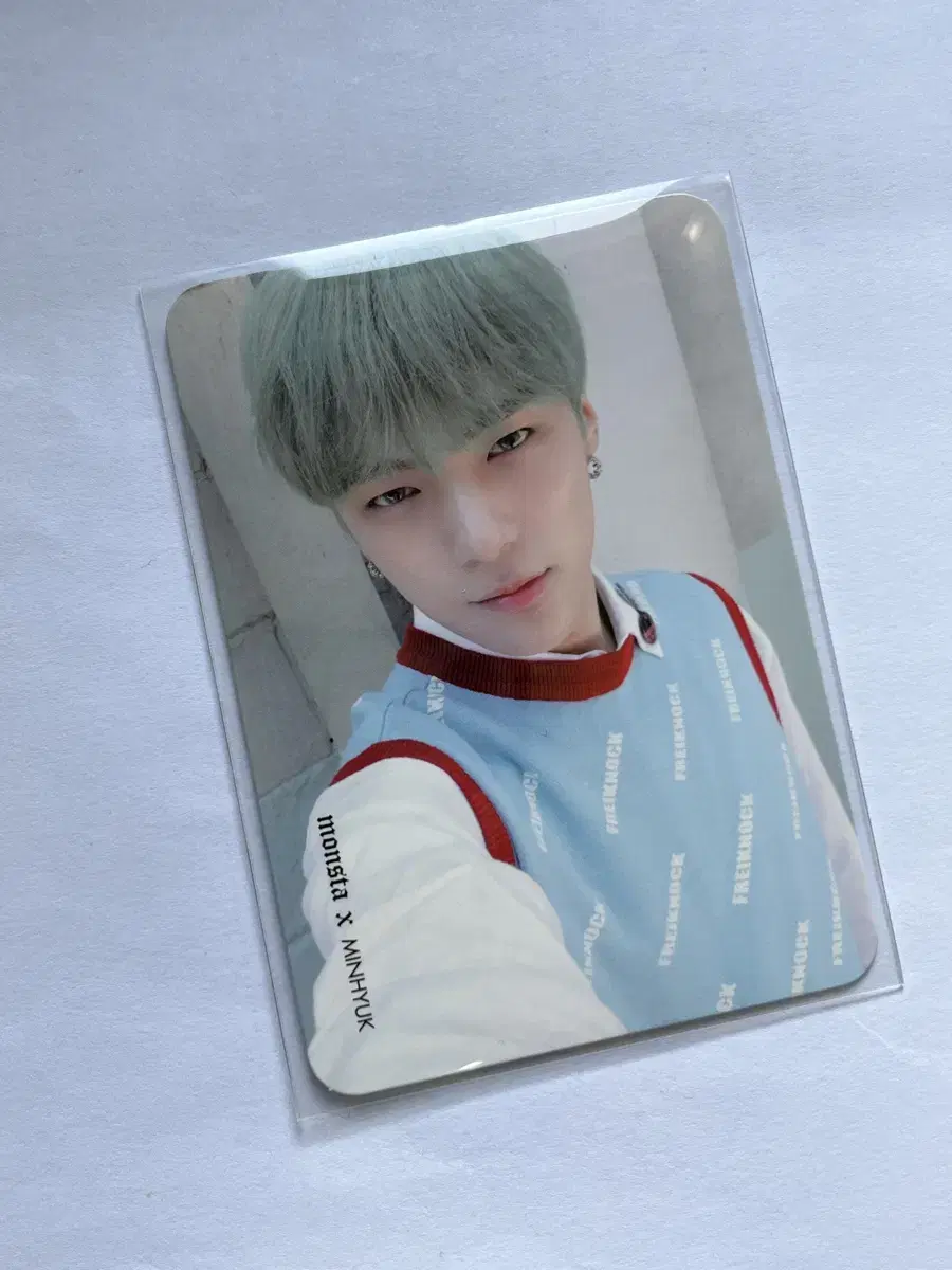 Monsta X Shineforever minhyuk photocard wts Disposition