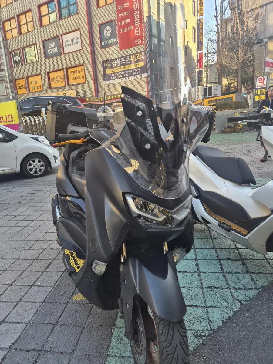 nmax125