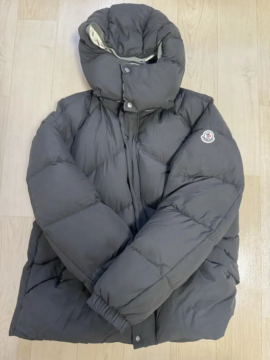 [5]Moncler Lavaine Padded XXL