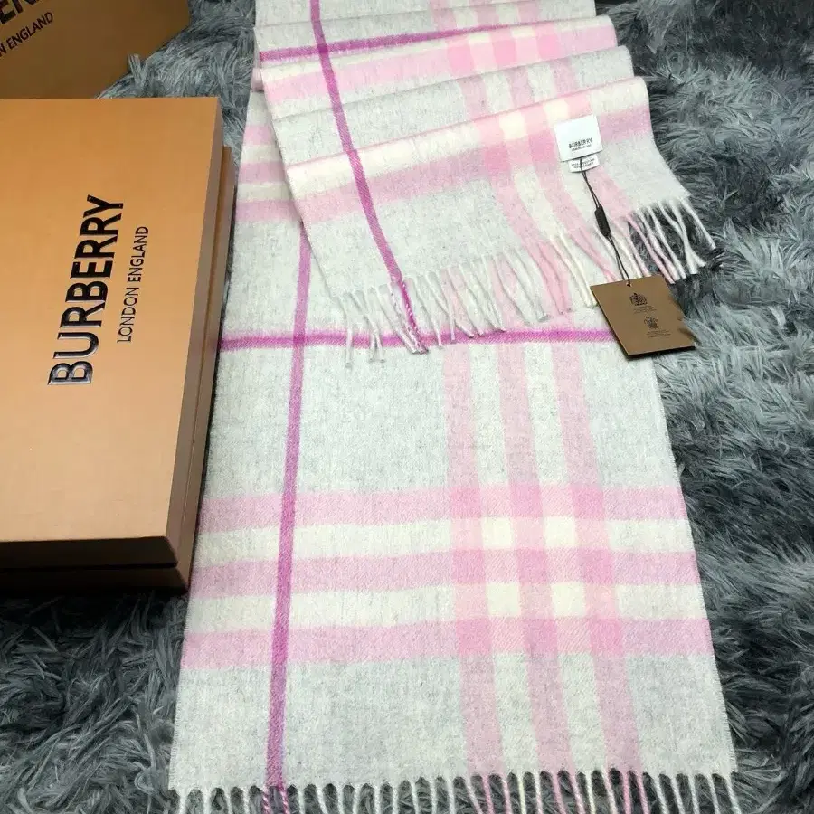 BURBERRY 버버리 여성 양면 캐시미어 머플러