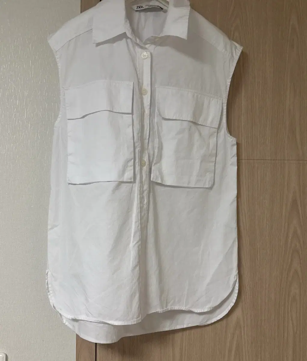 Zara vest shirt available for communication