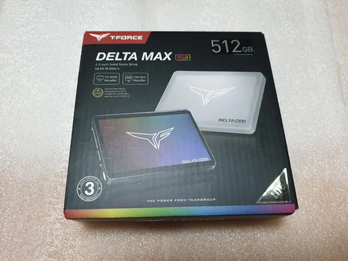 TeamGroup T-Force DELTA MAX RGB/SSD 화이트