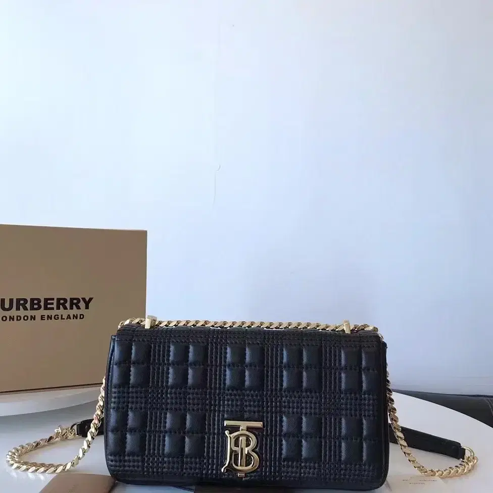 Burberry버버리 숄더백