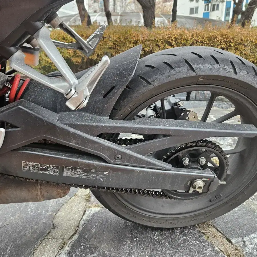 천안 평택 18년식 혼다 cb125r 판매해요. 충청 경기 아산 오산