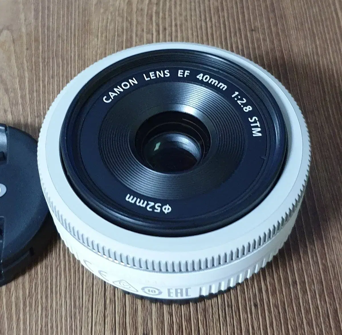 캐논 EF 40mm F2.8 STM 팬케익 화이트