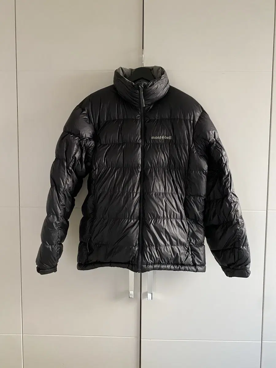 Montbell alpine down jacket 패딩