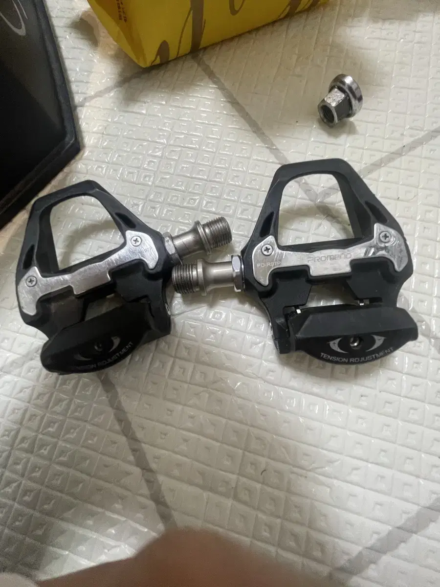 Promeno Cleat Pedals Quick sale