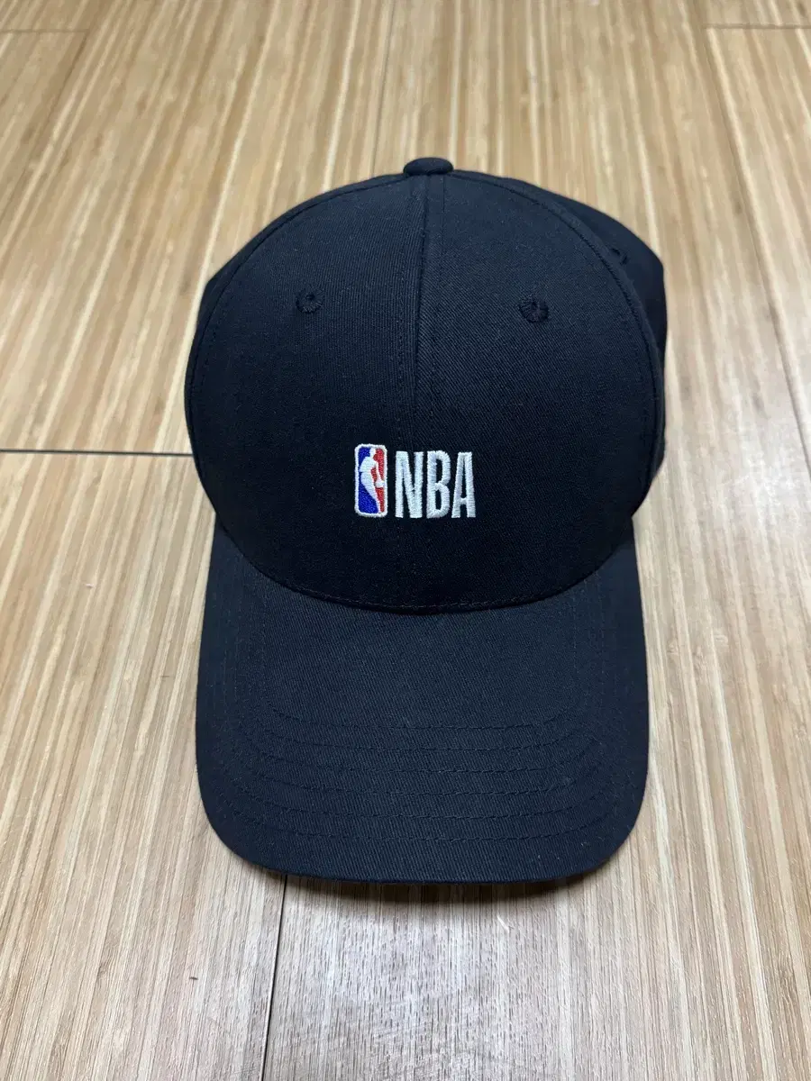 NBA모자 2개 팝니다