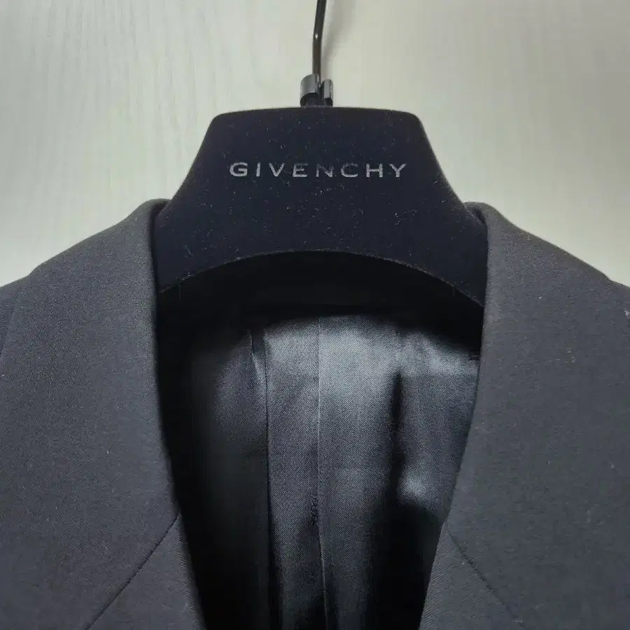 지방시 givenchy 패드락 블레이저 자켓