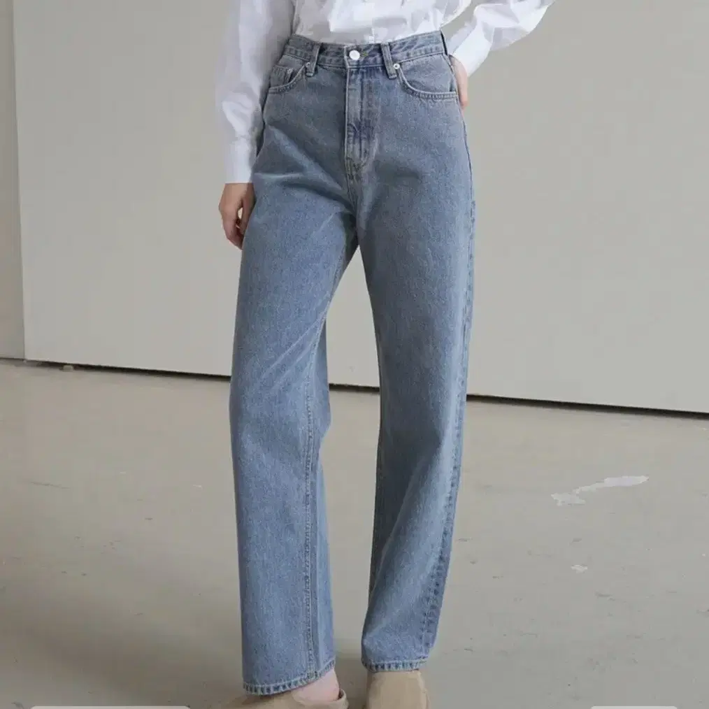 폴앤앨리스 STRAIGHT DENIM PANTS / BLUE