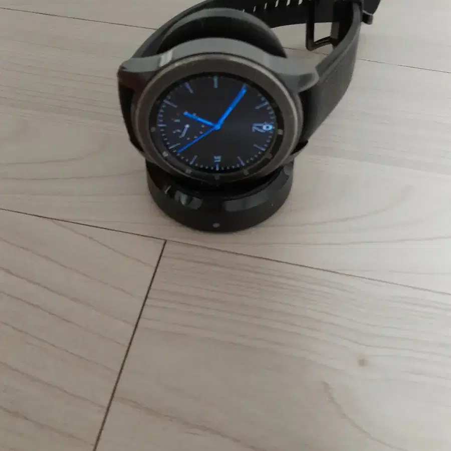 삼성 갤럭시 워치 42mm 블랙 LTE 셀룰러