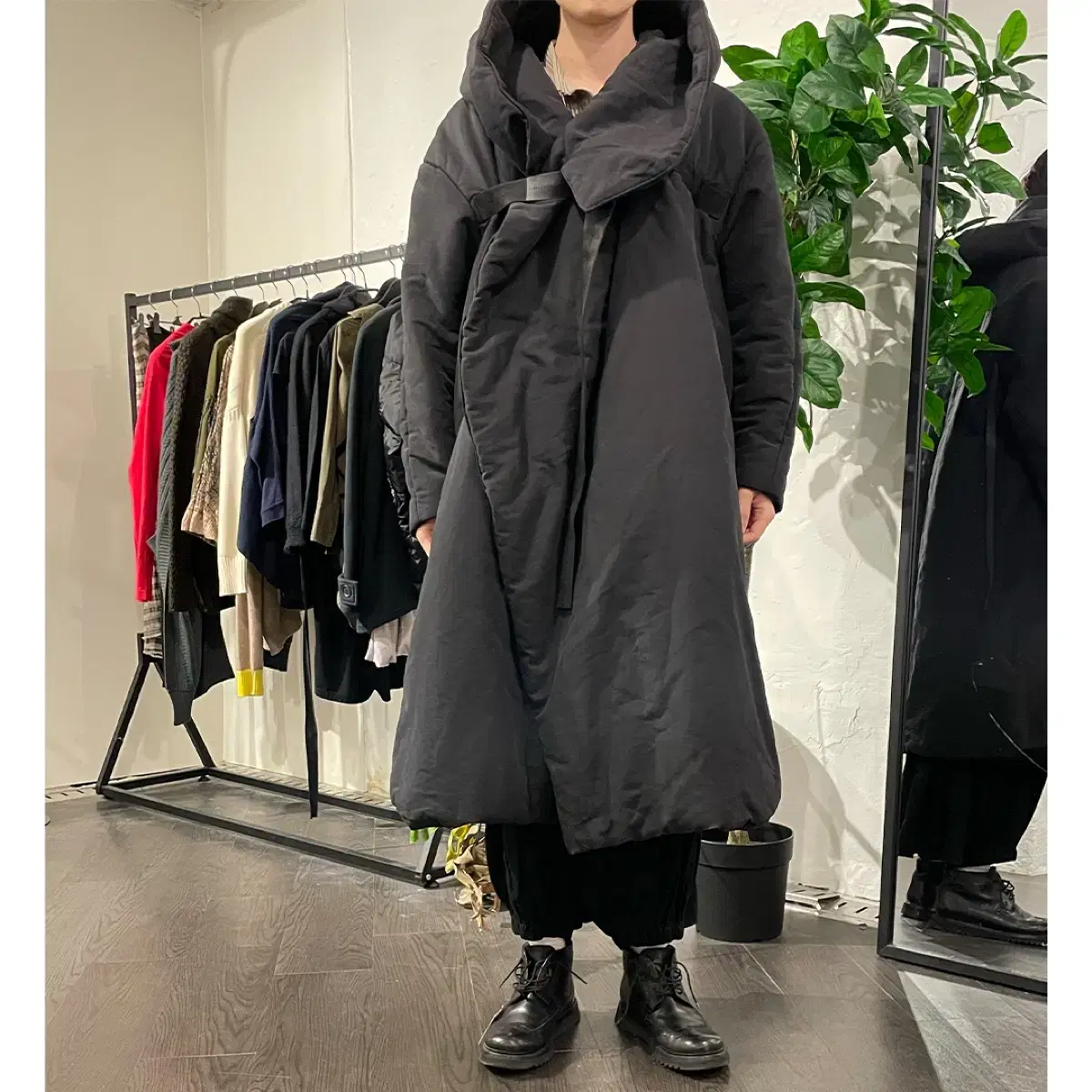 율리우스 19aw 오버사이즈 비대칭 파카