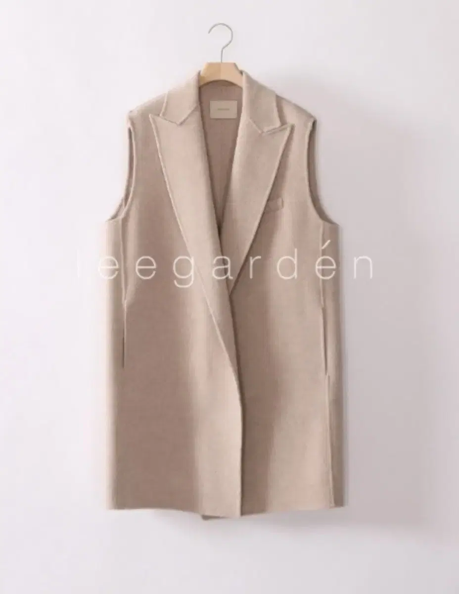 Rigarden Joseph kara Handmade wool vest