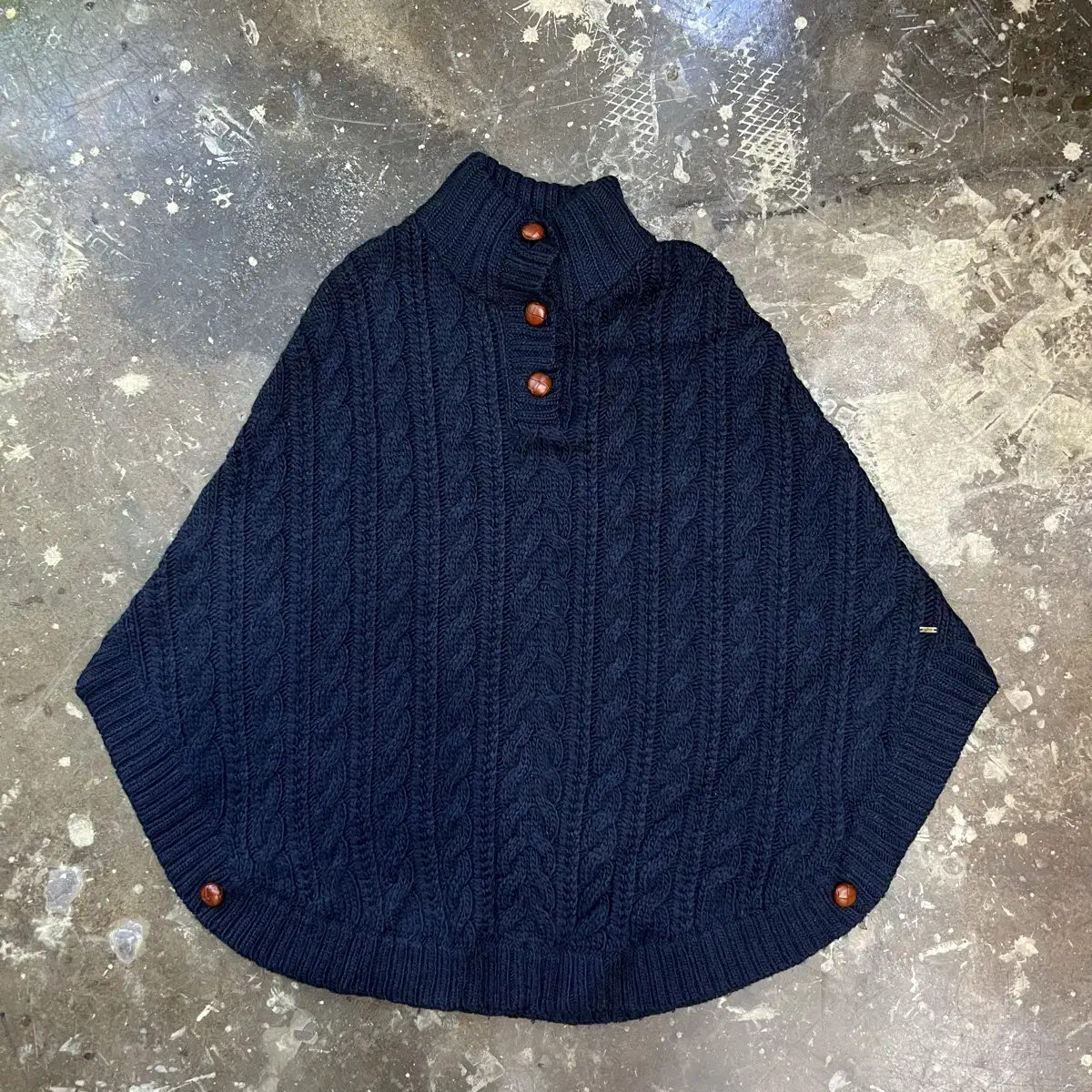 xs/s) Tommy Hilfiger Poncho Cable Knit Sweater