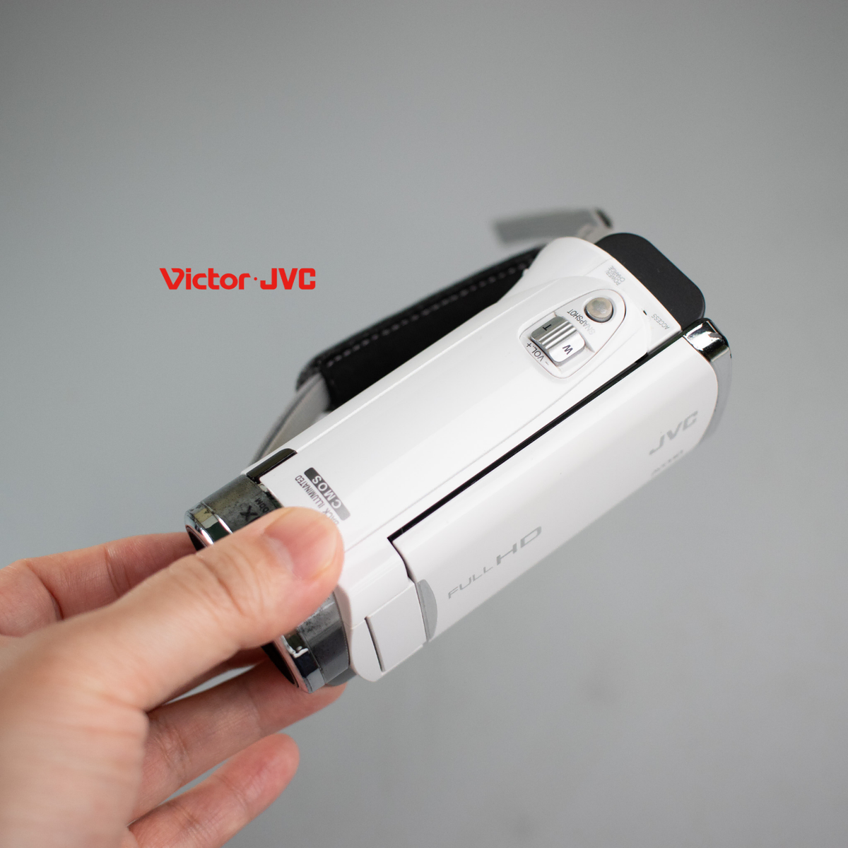 빈티지 캠코더 jvc gz e117 w  판매합니다.