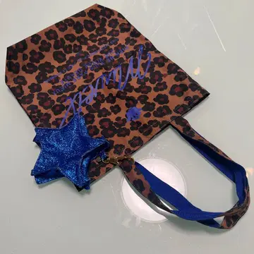 뮤베르 레오파드 무늬 카모플라쥬 에코백 별 패턴 파우치 포함 새상품급