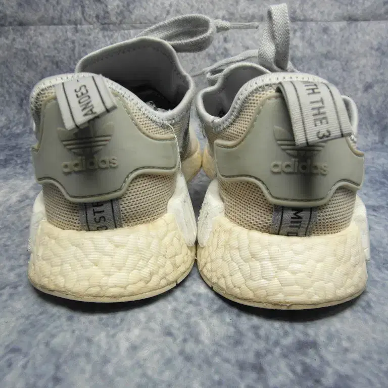 270/sb5-132/아디다스 NMD R1 운동화/구제특별시