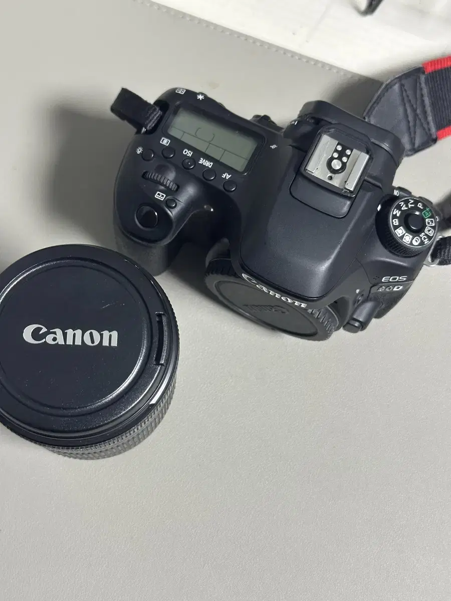 [Quick sale]Canon Eos 80D - EFS 18~135mm