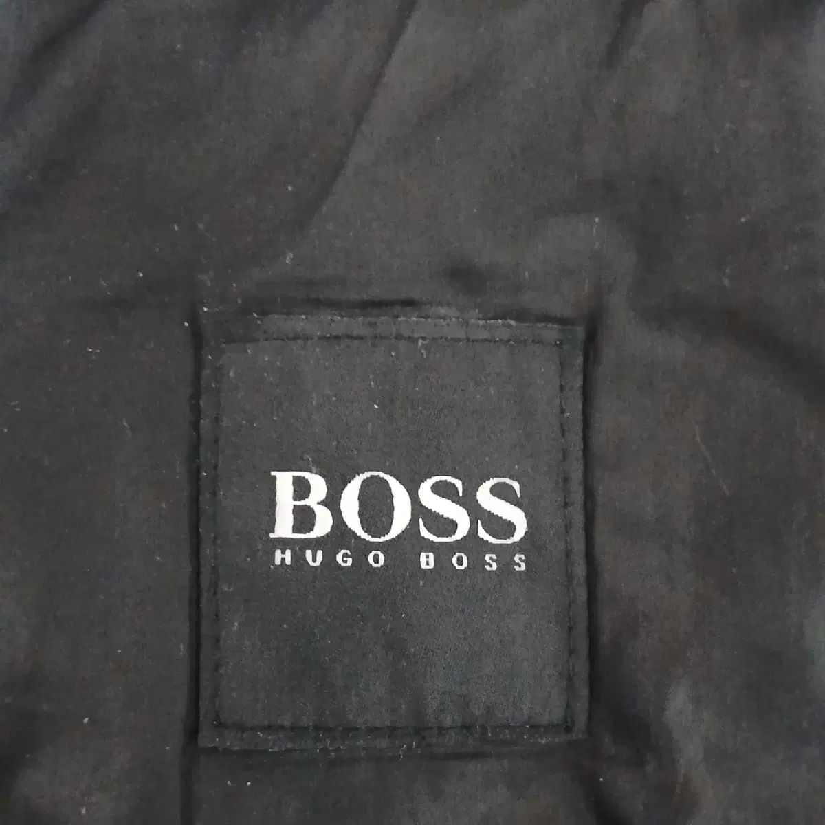 남성의 품격 Hugo Boss(휴고보스) 천연 양가죽  하프코트