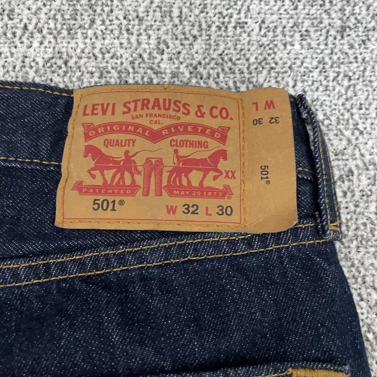 [Levi's] 501 32x30 새상품