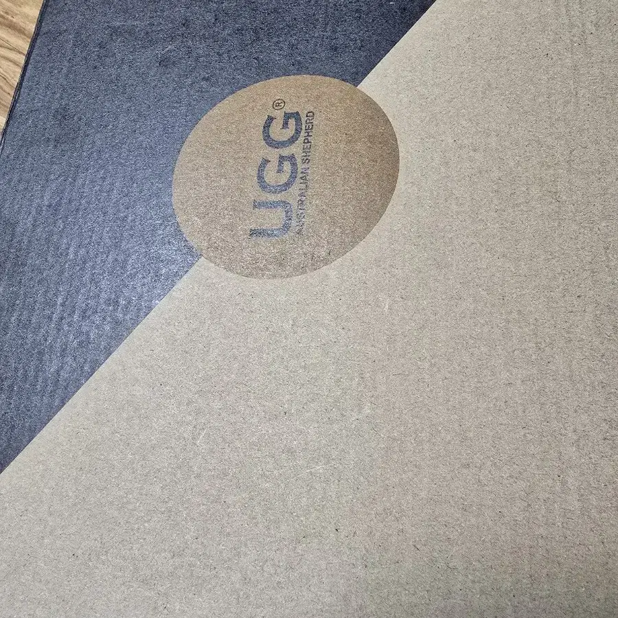 UGG 어그 슬리퍼 255